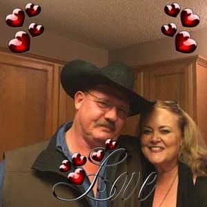 Meet your Posher, Cynthia